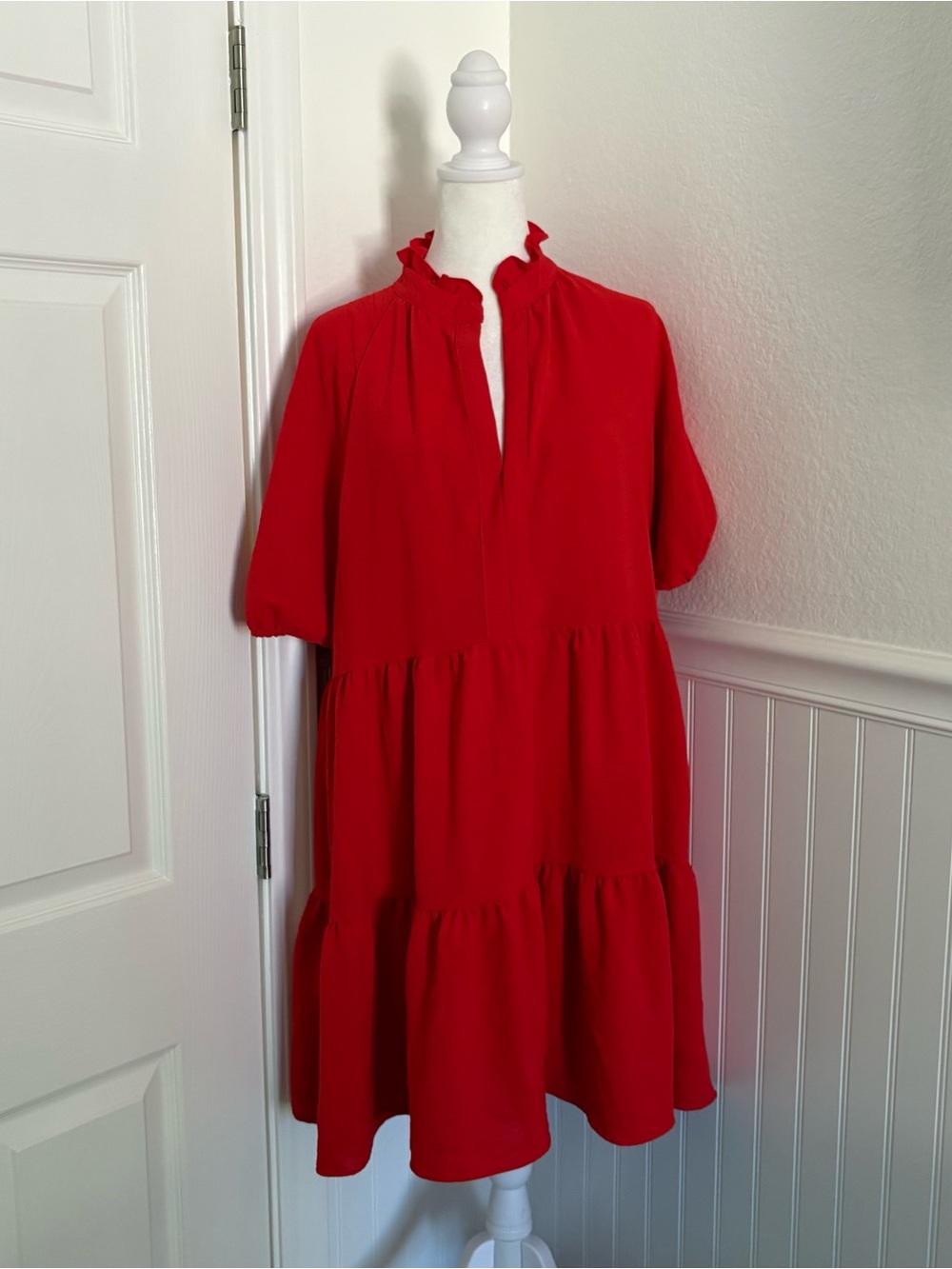 Red Tiered Short Sleeved Ruffle-Neck Dress - size Large